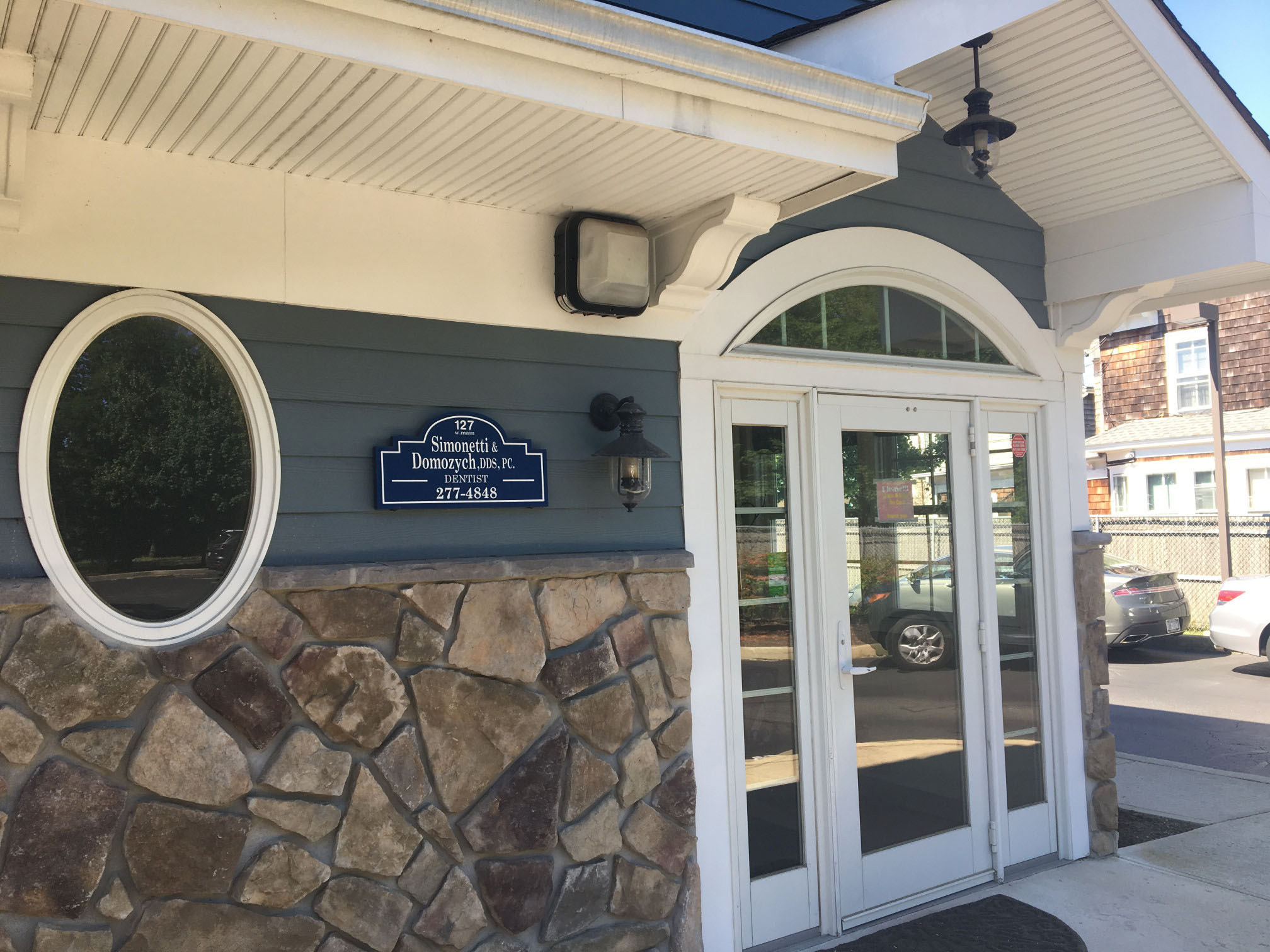 Dental Implants Dentist in Brentwood