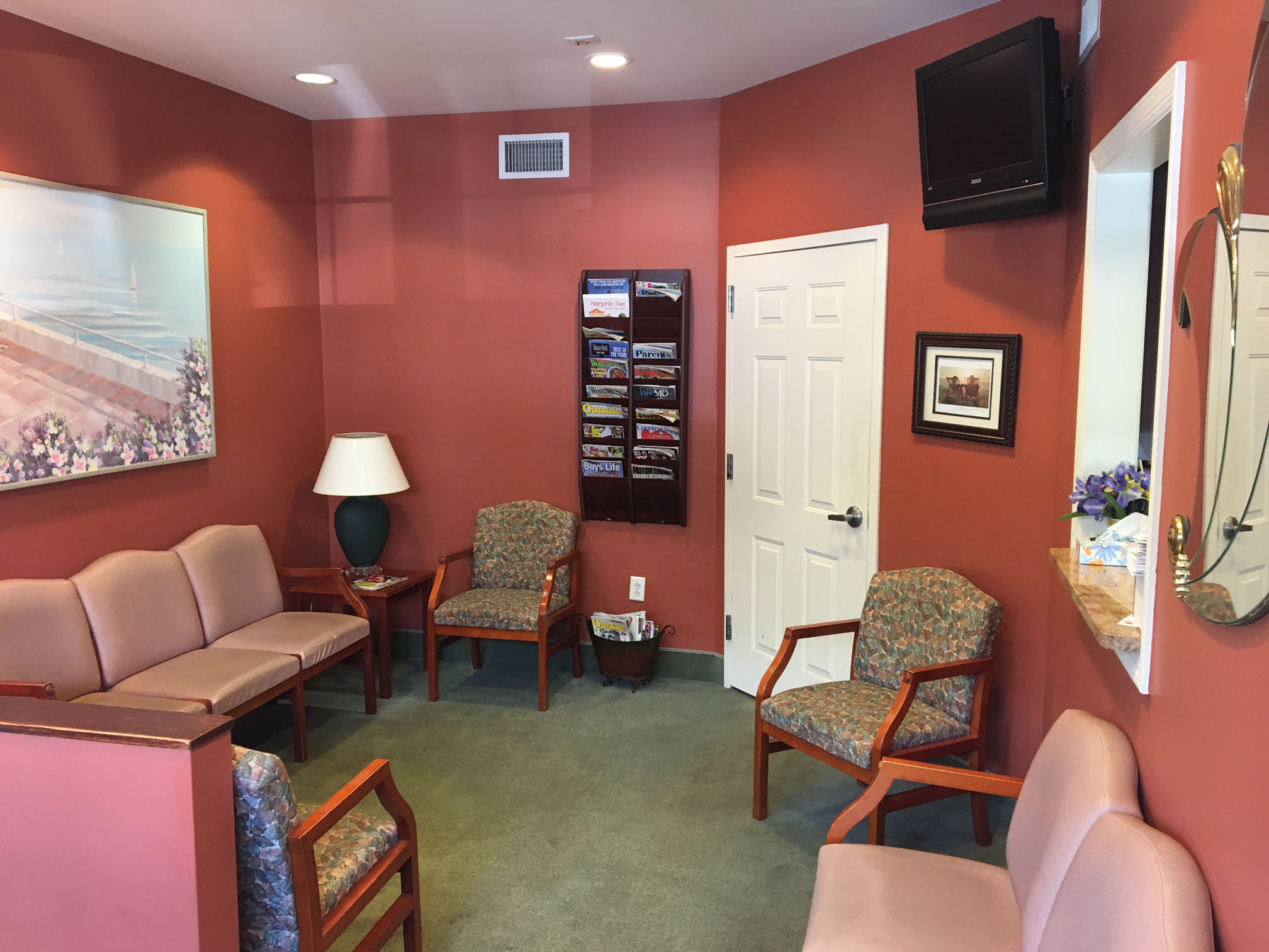 Dentist in East Islip